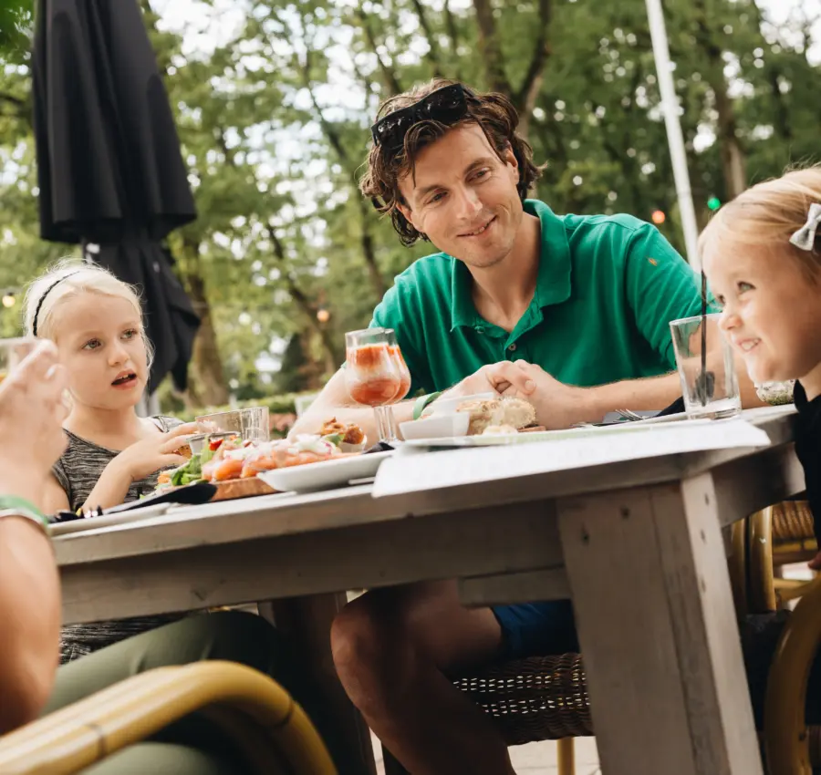 Holland Campings Ferienpark Beerze Bulten Terrasse 1