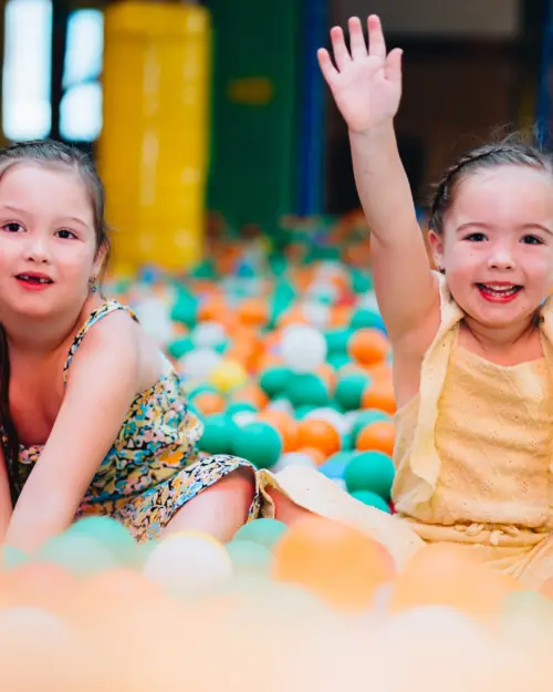 Holland Campings Ferienpark Beerze Bulten Indoor Spielplatz 1