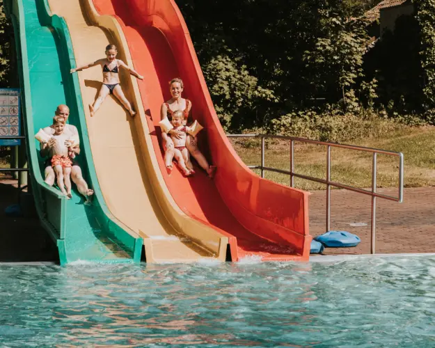 Holland Campings Ferienpark Beerze Bulten Schwimmbad 6
