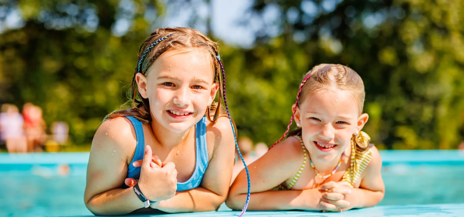 Holland Camping Ferienpark De Luttenberg Schwimmbad 1