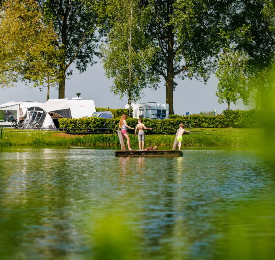 Holland Campings Ferienpark Eiland van Maurik am Wasser