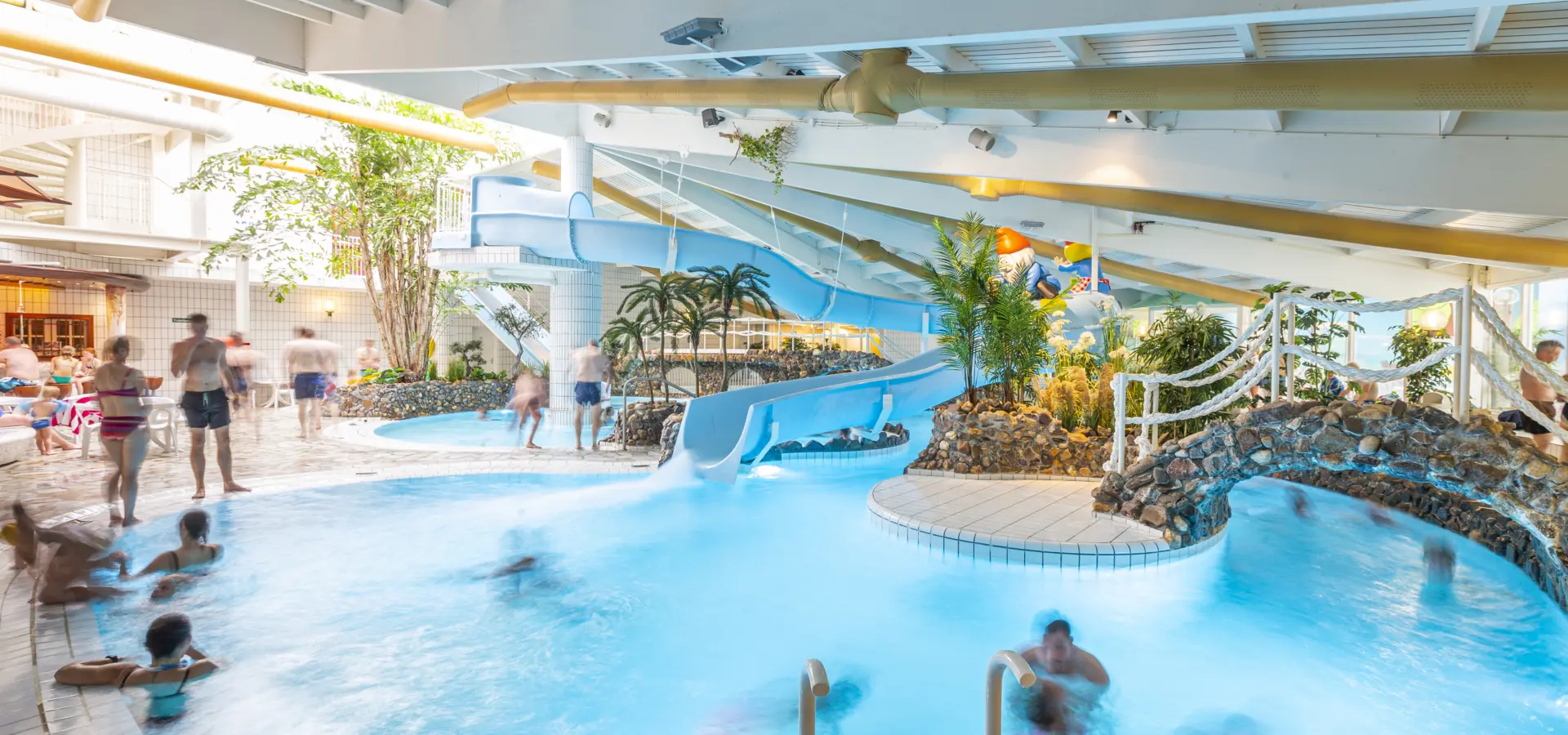 Holland Campings Ferienpark Marveld Receratie Hallenbad 3