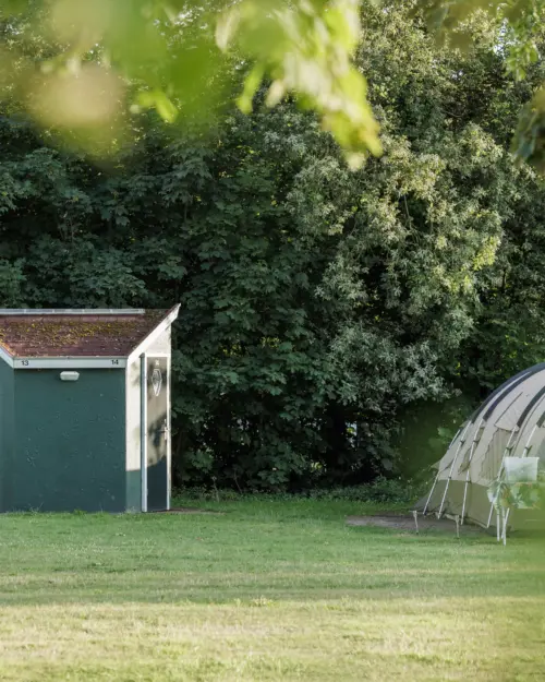 Holland Campings Twee Bruggen Privat Sanitair Toilettenblock beim Zelt