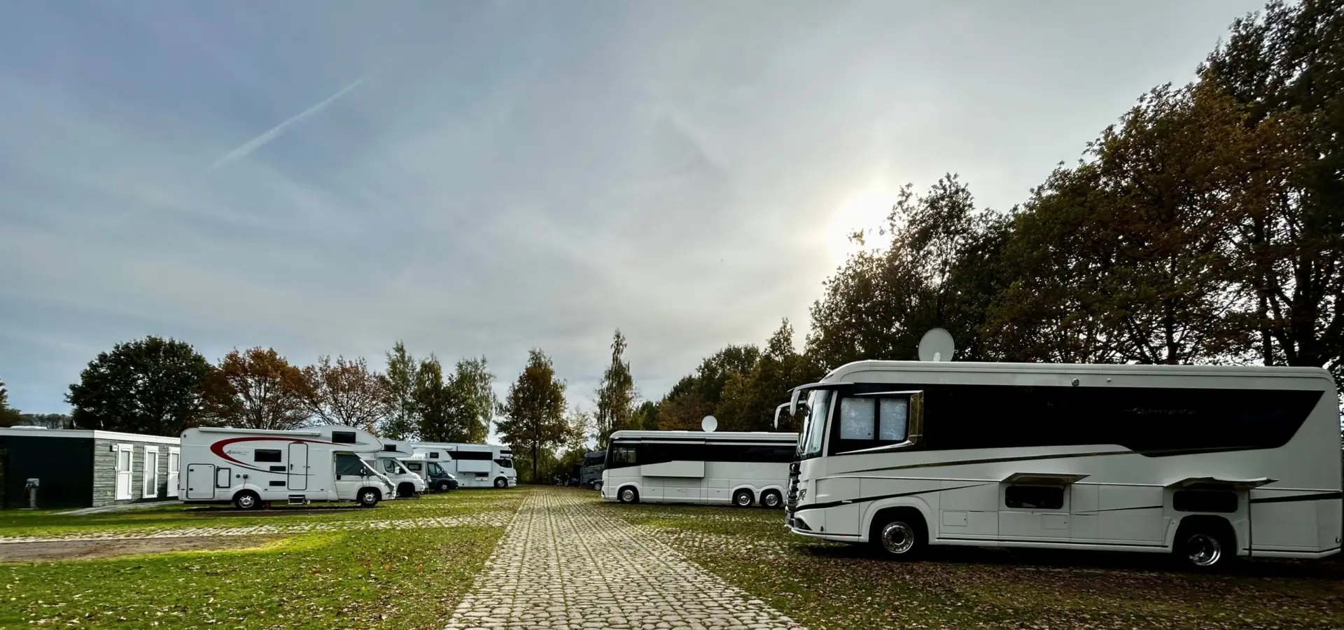 Wohnmobilstellplätze A-Bereich - Ferienpark Marveld Recreatie