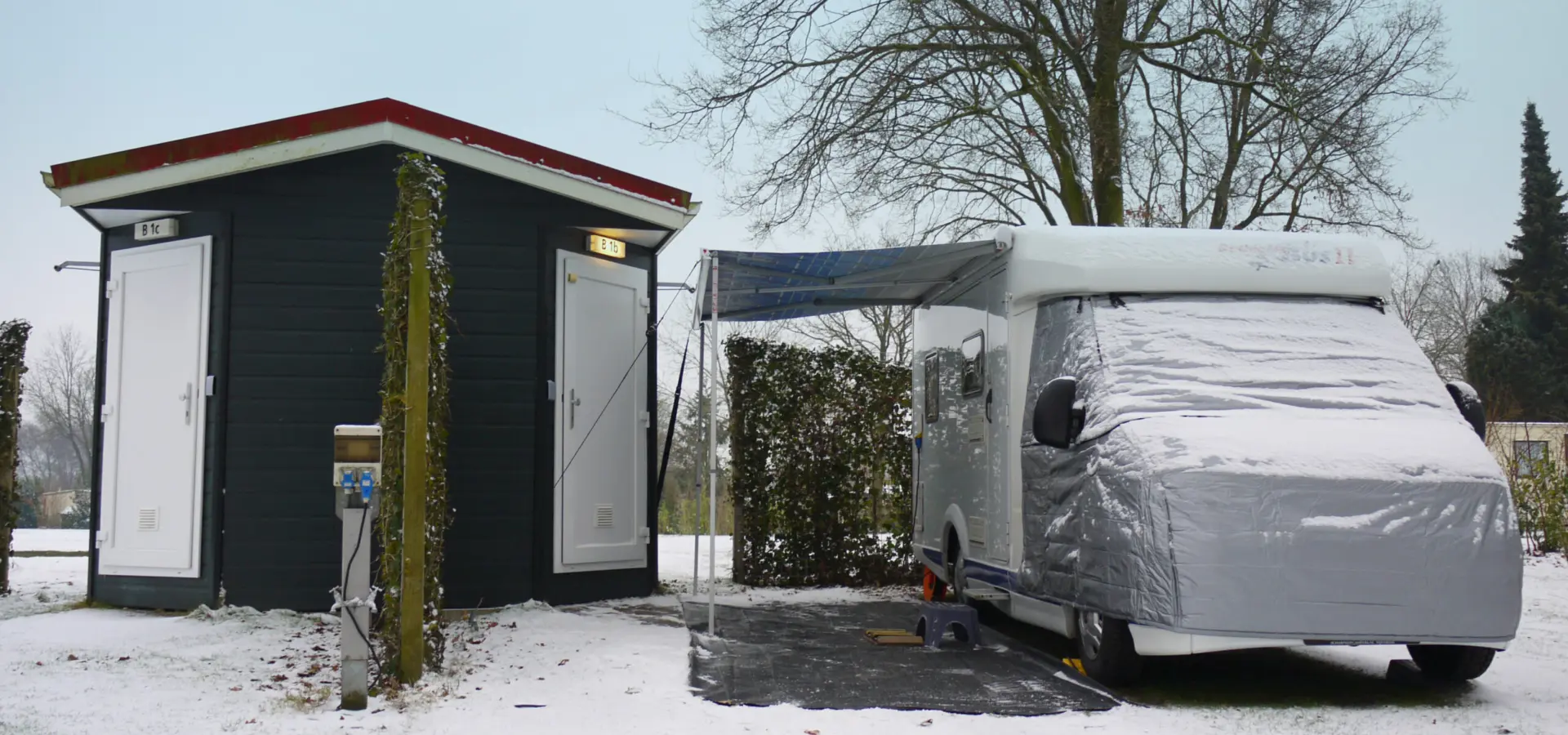 Wohnmobilstellplatz mit privat sanitär winter ferienpark marveld recreatie