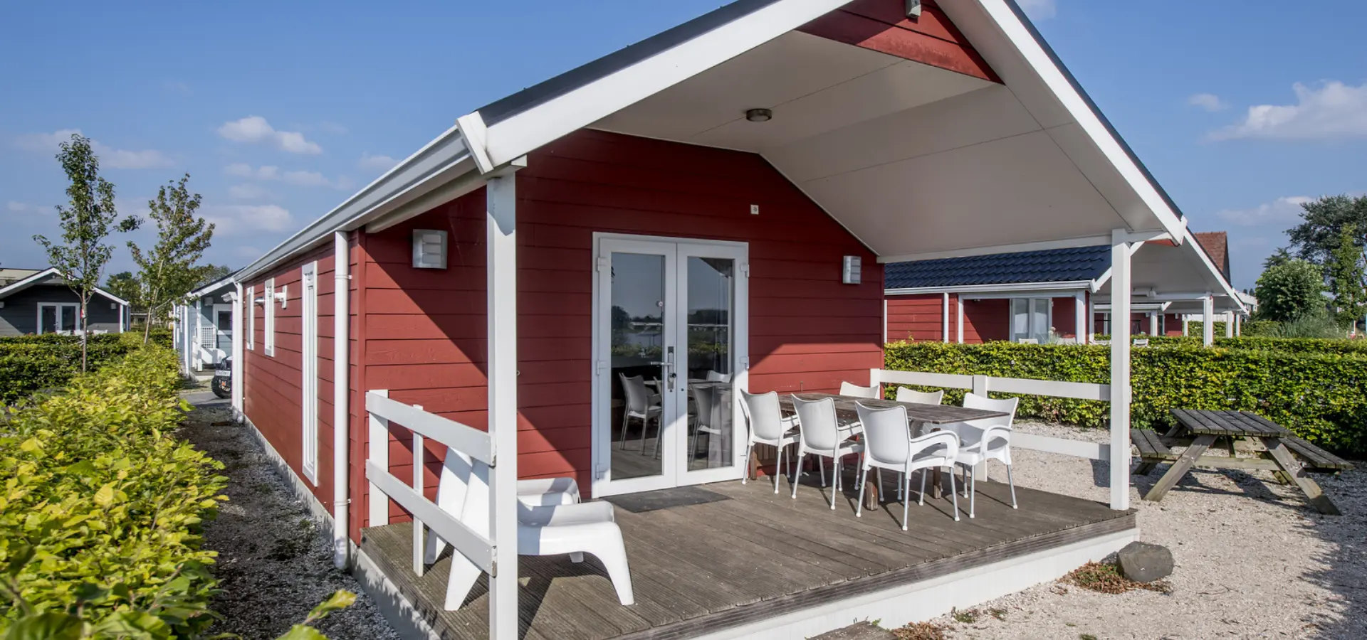 Holland Campings Ferienpark Eilandvan Maurik Rivierlodge 1