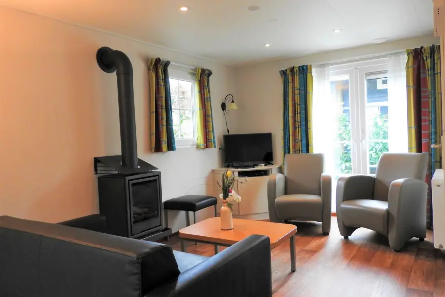 Bungalow Heuhaufen Wohnzimmer - Ferienpark Marveld Recreatie