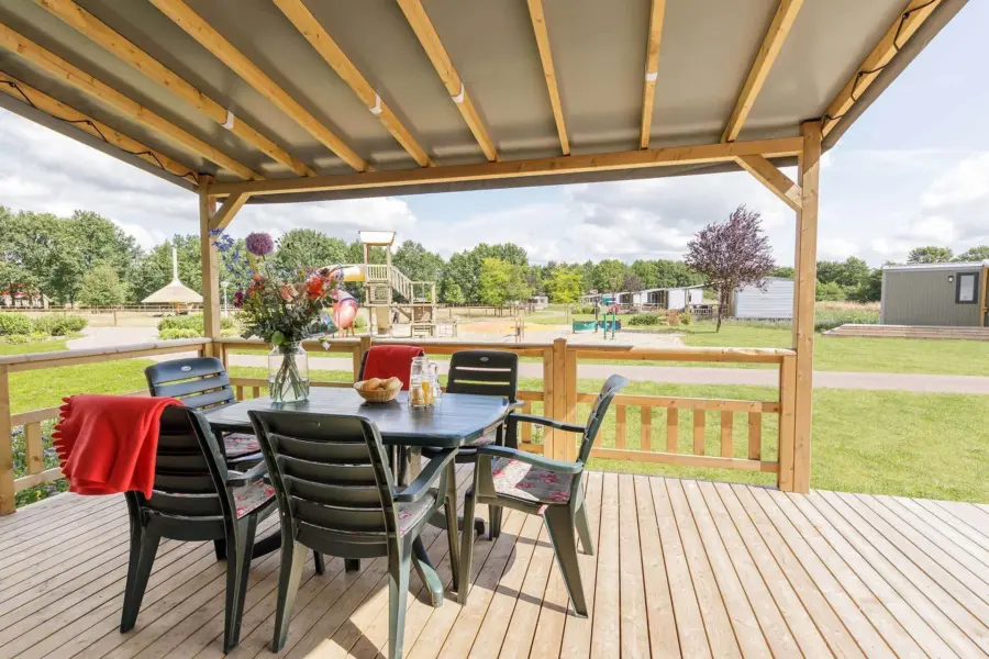 Chalet veranda 6p huren winterswijk2