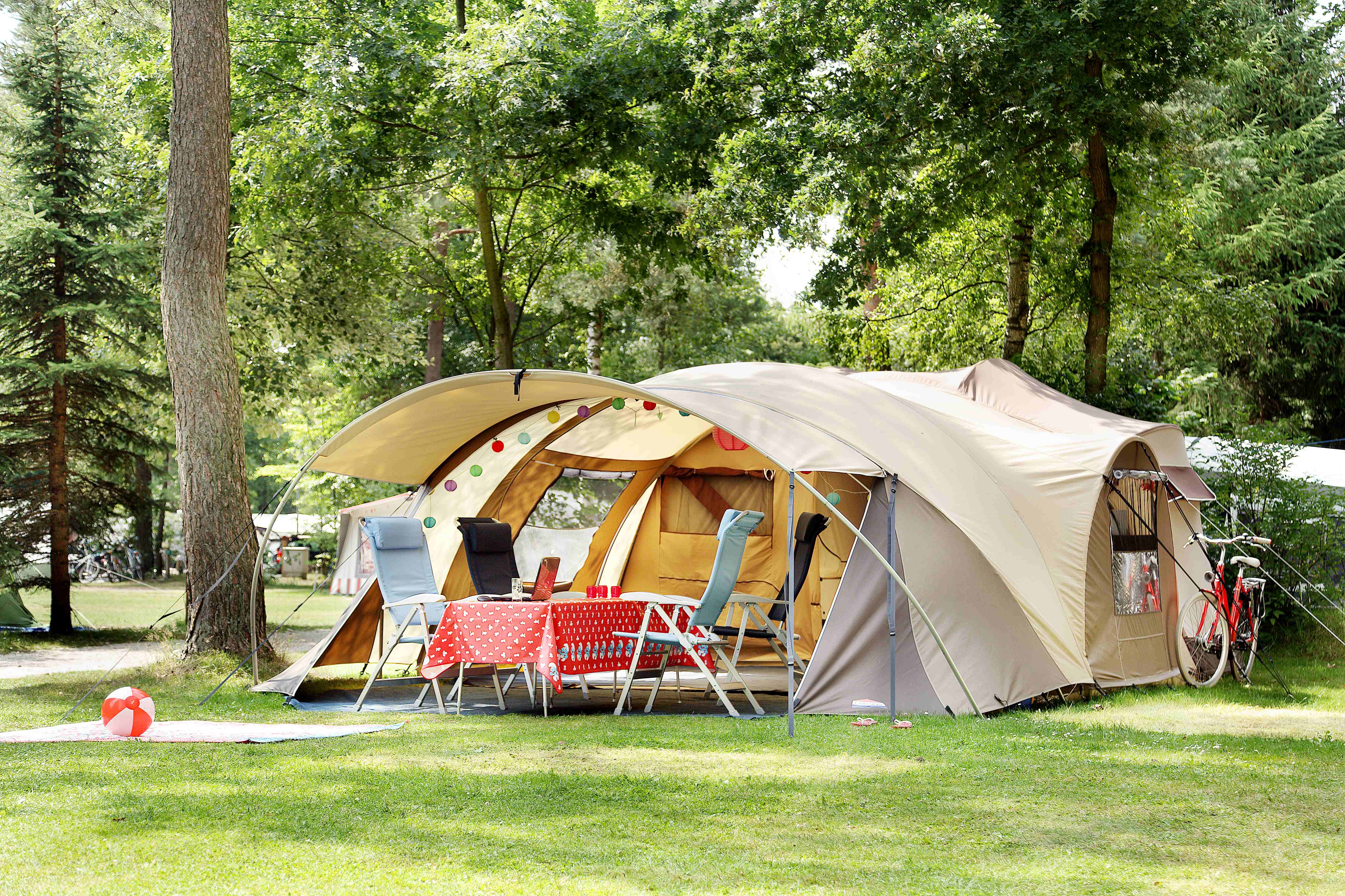 Campingplatz De Wildhoeve: Angebot Ostern 2021